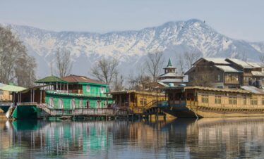 spiti valley packages makemytrip